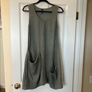 Elegant Green  Sleeveless dress